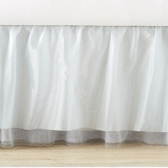 POTTERY BARN KIDS ICY TULLE BED SKIRT QUEEN SIZE